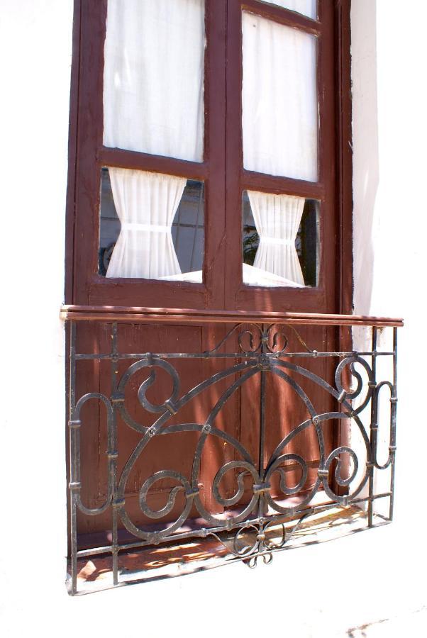 Estudio Taller De Tejas Colonia B&B Colonia del Sacramento Exterior photo